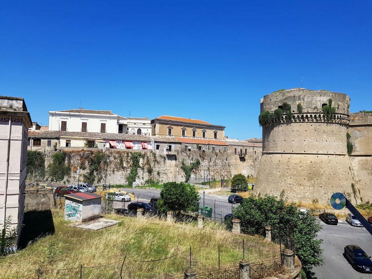Casa S Leonardo Apartman Crotone Kültér fotó