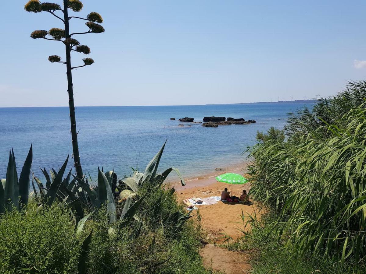 Casa S Leonardo Apartman Crotone Kültér fotó